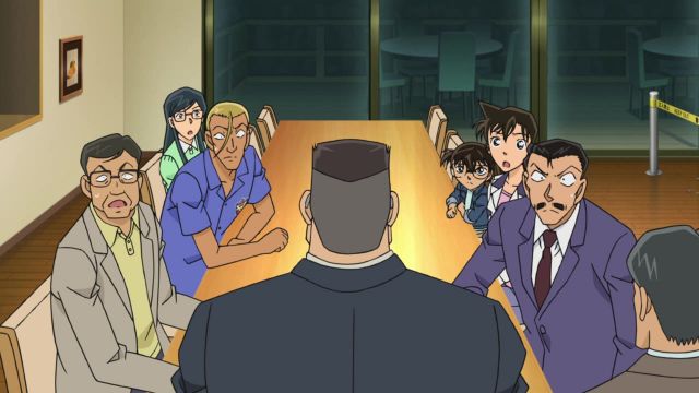 EP 906